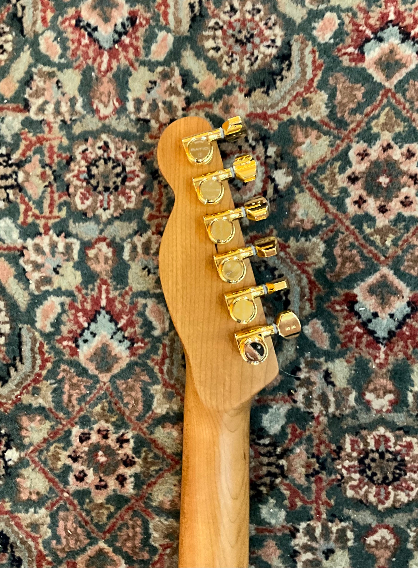 Elissa Guitar